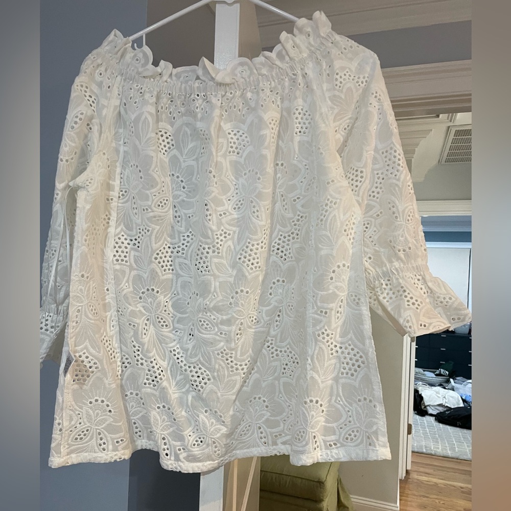 Off the shoulder eyelet cotton top